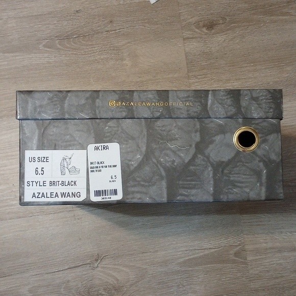 NIB Azalea Wang Brit Square Toe Strappy Platform Heel - Picture 12 of 16